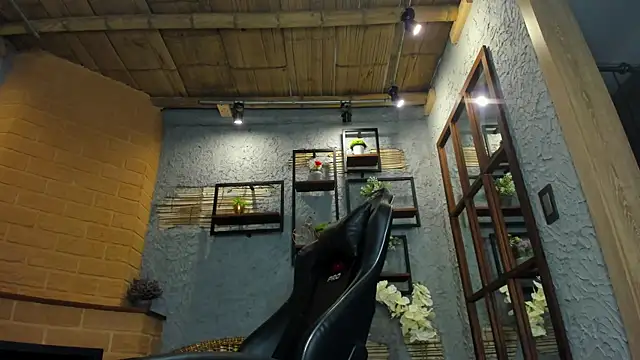 alexgiraldo  online show from 01/12/25, 06:05