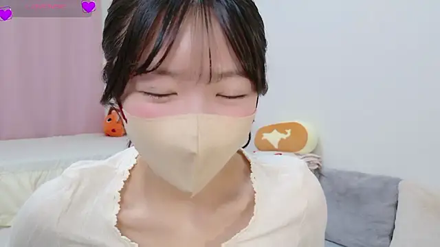 anchan  online show from 09/15/25, 02:17