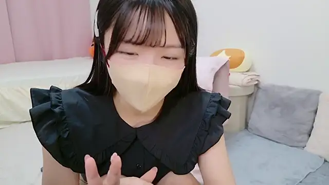 anchan  online show from 09/22/25, 02:52