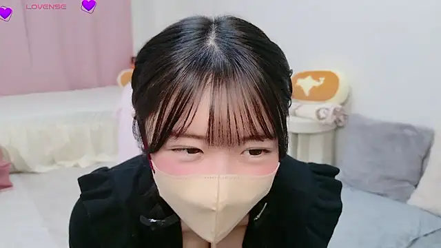 anchan  online show from 11/21/25, 01:43