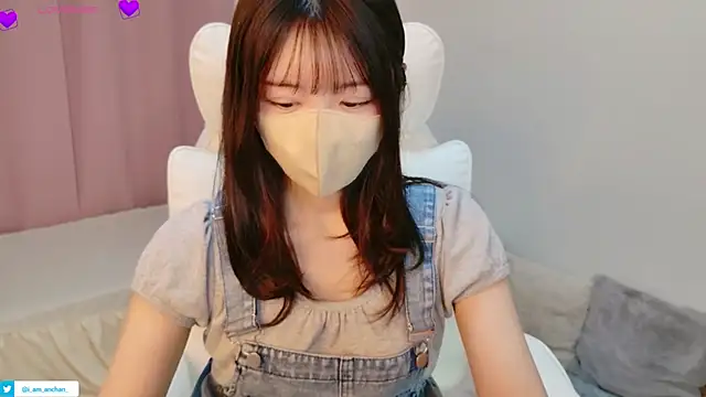 Snapshot of anchan_ chatting on 07/18/26, 12:53 anchan online show from 07/18/26, 12:53