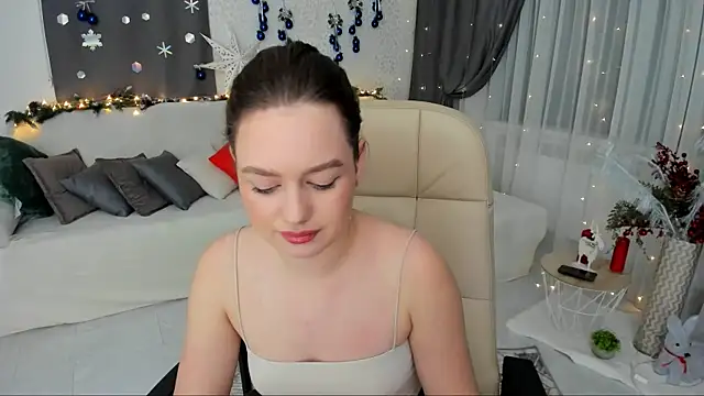 Snapshot of MiracleCurly chatting on 01/17/25, 07:27 MiracleCurly online show from 01/17/25, 07:27