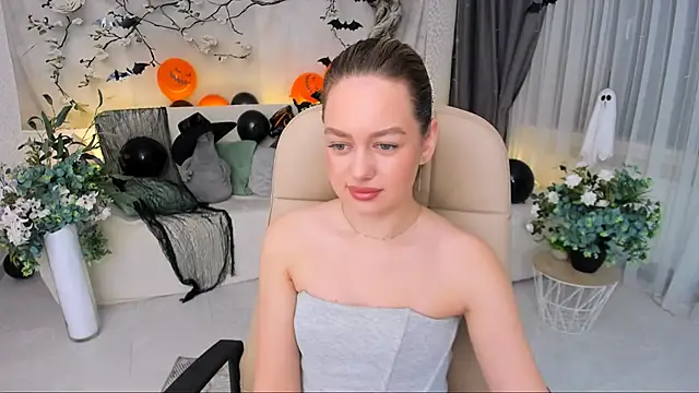 MiracleCurly online show from 11/03/25, 07:26