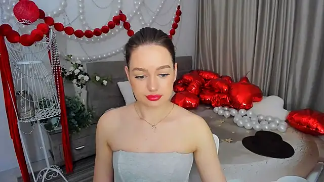 MiracleCurly online show from 03/10/26, 07:19