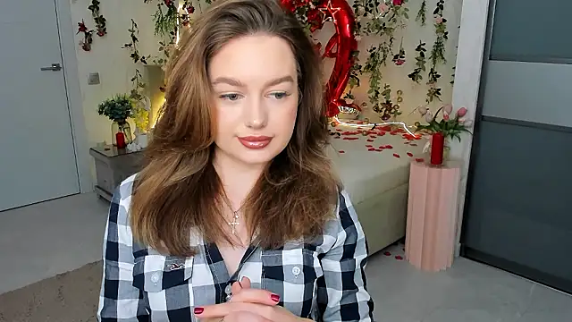 MiracleCurly online show from 03/15/26, 04:07