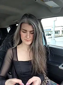 Snapshot of Lilmissvyx chatting on 03/20/25, 03:25 Lilmissvyx online show from 03/20/25, 03:25