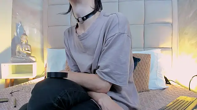 Hecatee 77 online show from 09/29/25, 07:51