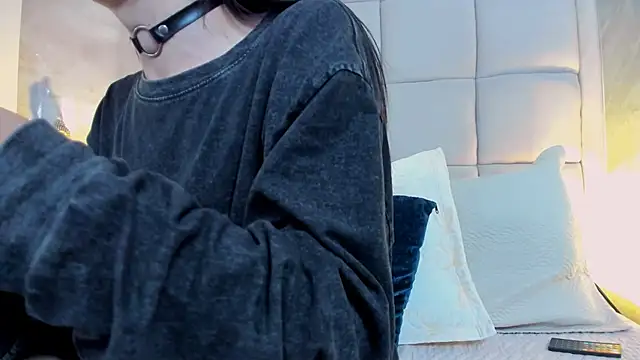 Hecatee 77 online show from 11/10/25, 07:46