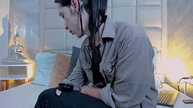 Hecatee 77 online show from 11/22/25, 08:08