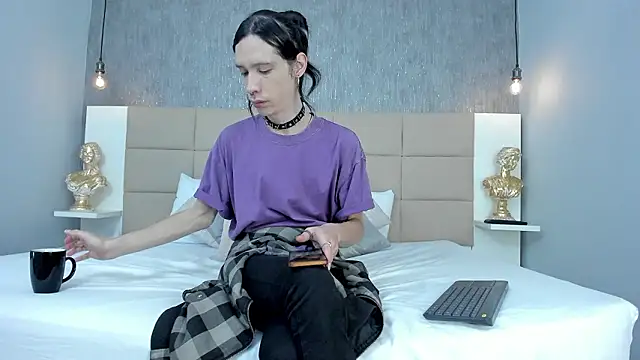 Hecatee 77 online show from 03/12/26, 07:53