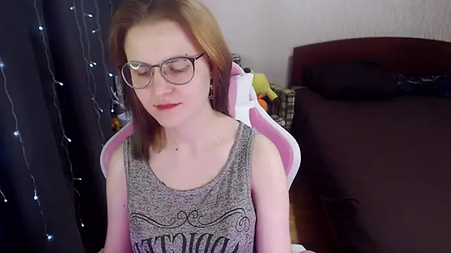 MissBrightShine online show from 02/04/25, 11:27