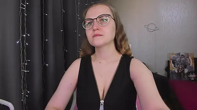 MissBrightShine online show from 03/07/26, 10:34