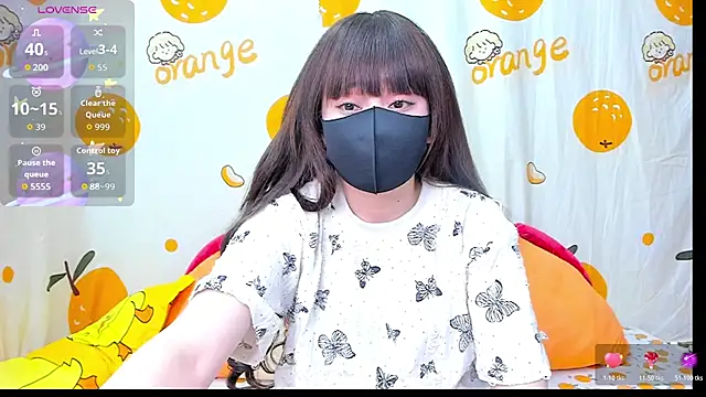 alonelove   online show from 11/15/25, 02:31