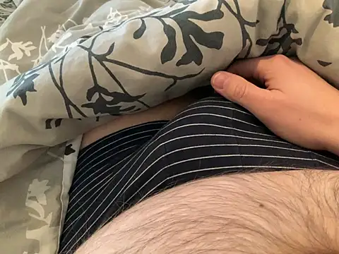 Benni81nrw online show from 02/04/26, 03:40