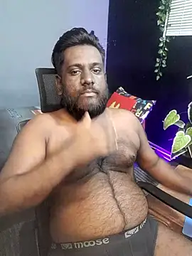 Rayansmith  online show from 11/05/25, 02:28