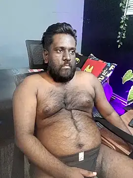 Rayansmith  online show from 11/06/25, 02:34