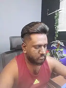 Rayansmith  online show from 12/01/25, 10:04