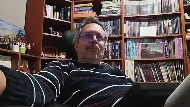 Mandra is a whore online show from 10/07/25, 09:34