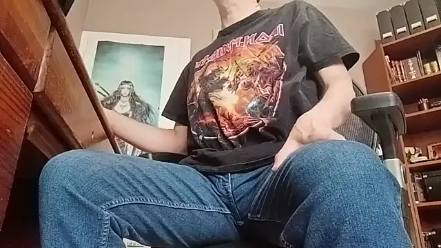 Mandra is a whore online show from 10/10/25, 09:08