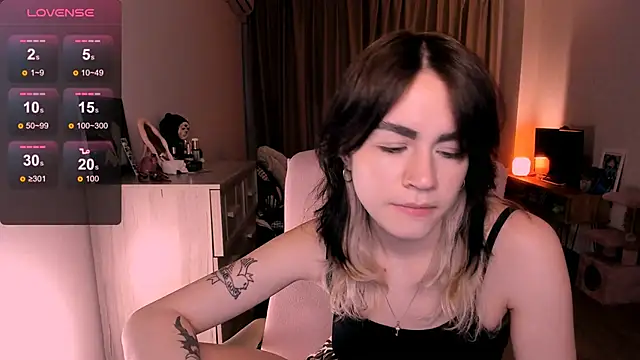  selectrra online show from 03/10/25, 02:48