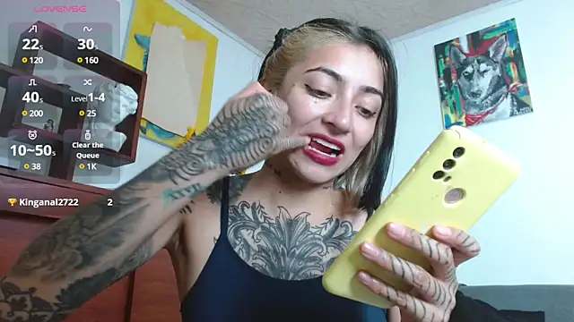 ZoeBakers  online show from 02/04/25, 05:01