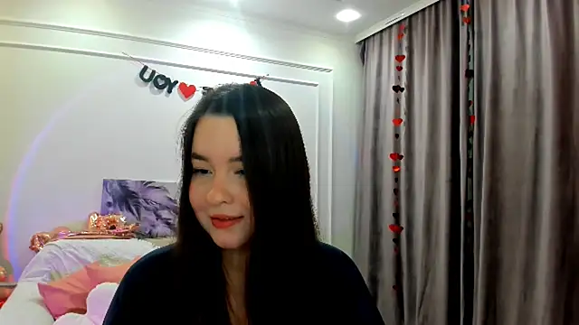 Snapshot of WishToBloom chatting on 02/28/26, 07:26 WishToBloom online show from 02/28/26, 07:26