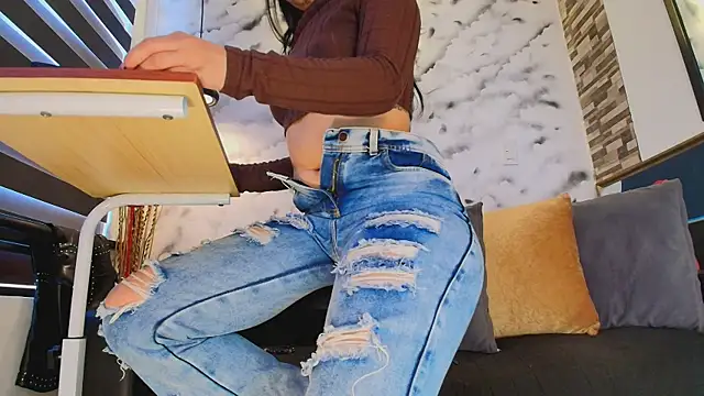 Sophie LittleS online show from 03/15/26, 12:11