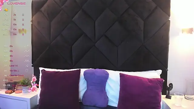 Snapshot of letiziia_sky1 chatting on 06/08/26, 08:31 letiziia sky1 online show from 06/08/26, 08:31