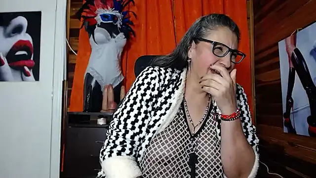 merlyna goldens online show from 01/24/25, 09:17