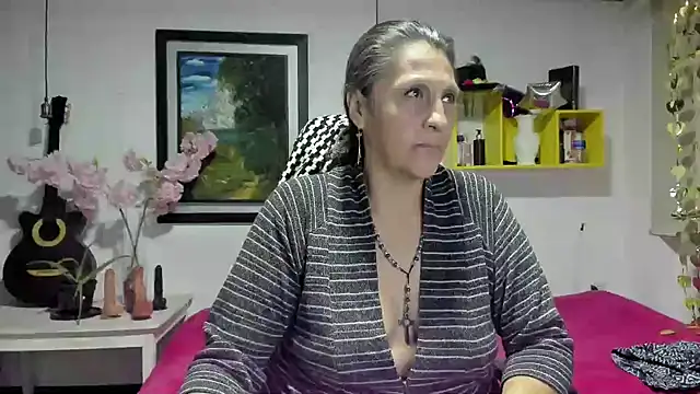 merlyna goldens online show from 01/30/25, 03:11