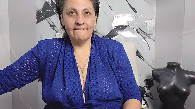 merlyna goldens online show from 09/27/25, 12:48