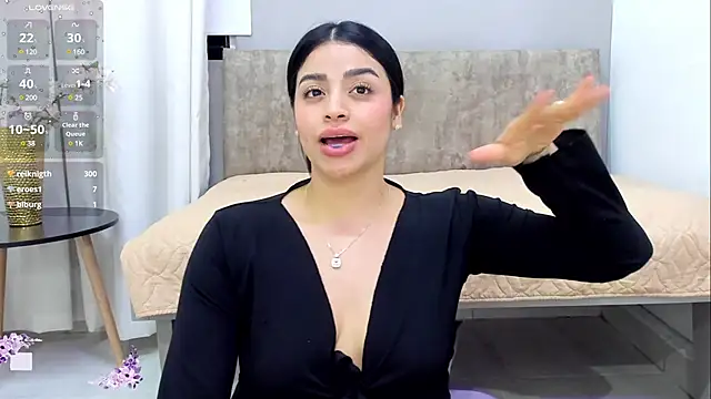 Paula Desousa online show from 02/04/25, 01:56