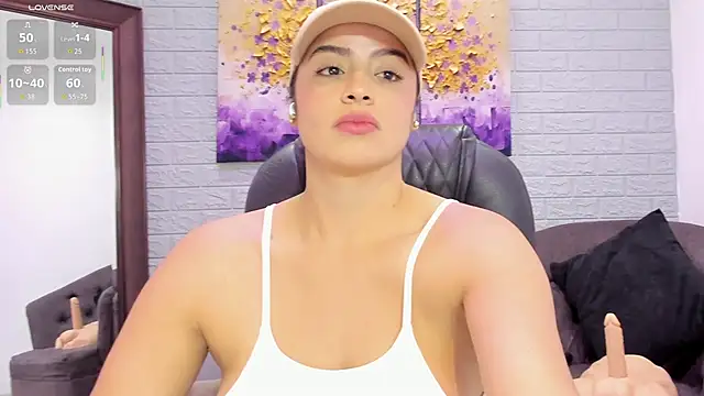 Snapshot of Paula_Desousa chatting on 02/04/26, 05:19 Paula Desousa online show from 02/04/26, 05:19