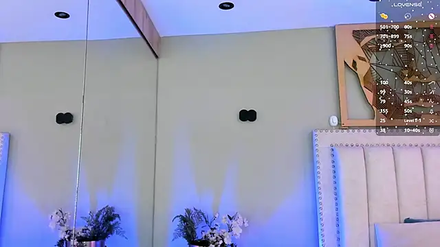 Paula Desousa online show from 04/08/26, 04:29