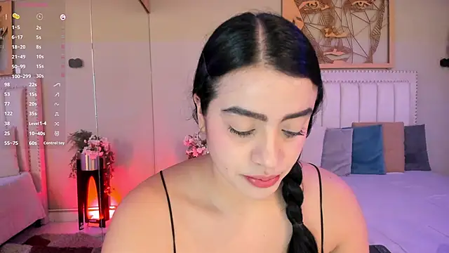Snapshot of Paula_Desousa chatting on 06/10/26, 07:35 Paula Desousa online show from 06/10/26, 07:35