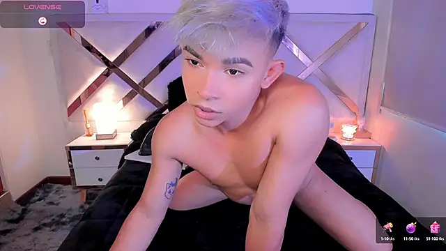 Austin connor  online show from 01/19/25, 03:32