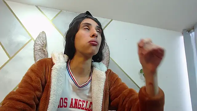 RoxanaCyrano  online show from 01/13/26, 08:47