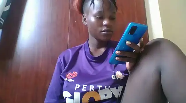 prettychic5 online show from 12/09/24, 11:26