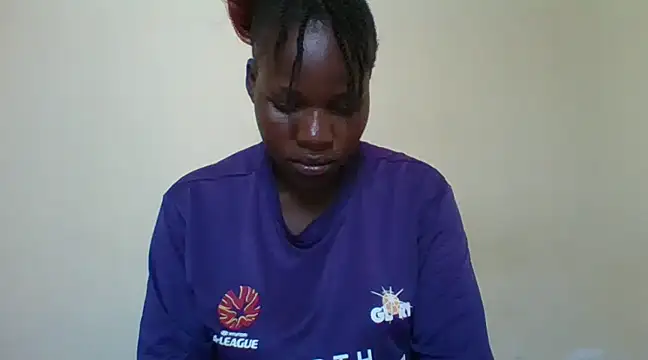 prettychic5 online show from 12/09/24, 02:28