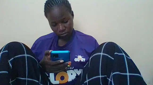 prettychic5 online show from 01/21/25, 01:22