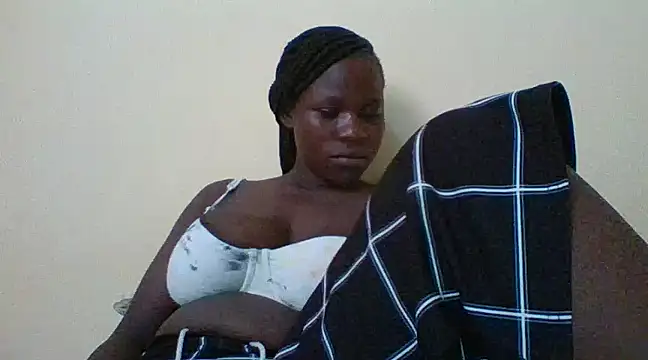 prettychic5 online show from 01/28/25, 12:22