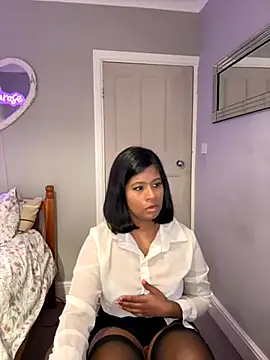 RoseMelanie online show from 11/16/25, 07:58