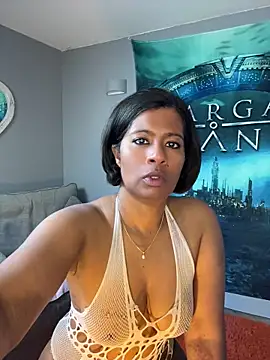 RoseMelanie online show from 04/15/26, 06:42