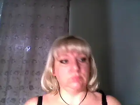 Snapshot of MeilomaWesa chatting on 03/05/25, 10:33 MeilomaWesa online show from 03/05/25, 10:33