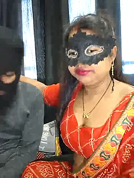 Snapshot of Something_61 chatting on 02/04/26, 03:56 Something 61 online show from 02/04/26, 03:56