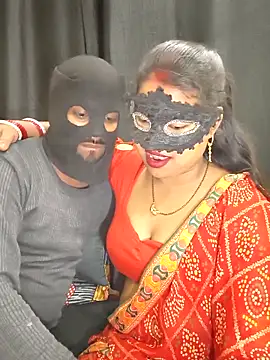 Snapshot of Something_61 chatting on 02/19/26, 04:58 Something 61 online show from 02/19/26, 04:58