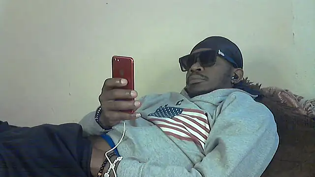 Snapshot of BIGDICKMULLAH chatting on 09/13/25, 04:56 BIGDICKMULLAH online show from 09/13/25, 04:56