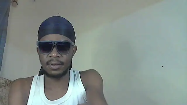 Snapshot of BIGDICKMULLAH chatting on 09/13/25, 05:24 BIGDICKMULLAH online show from 09/13/25, 05:24
