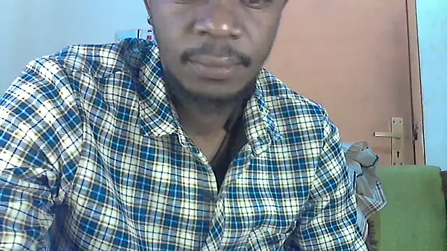 Snapshot of BIGDICKMULLAH chatting on 10/11/25, 10:03 BIGDICKMULLAH online show from 10/11/25, 10:03