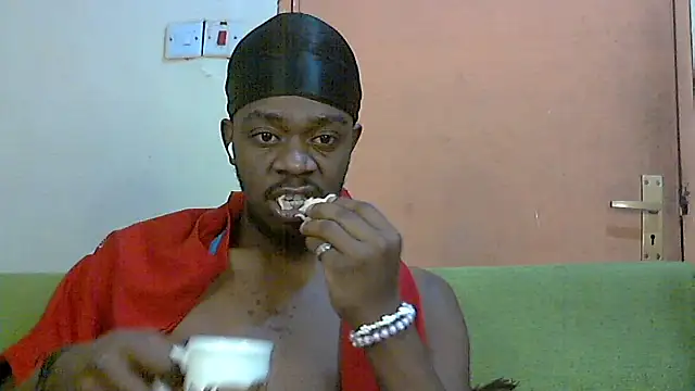 Snapshot of BIGDICKMULLAH chatting on 10/17/25, 09:50 BIGDICKMULLAH online show from 10/17/25, 09:50